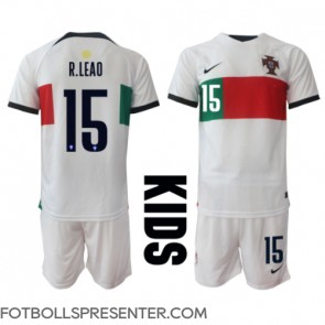 Portugal Rafael Leao #15 Bortatröja Barn VM 2022 Kortärmad (+ korta byxor)